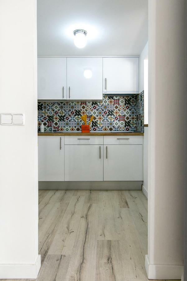 Apartamento Turistico En ブルネテ エクステリア 写真